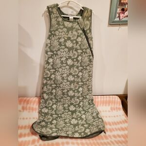 Coccoli Green Sheath Dress Sleeveless Crew Neck